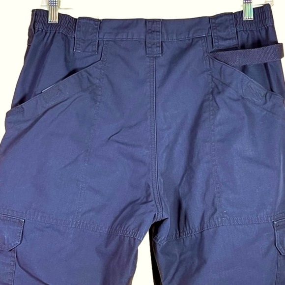 5.11 Tactical Men’s Cargo Style Casual Pants With A Plethora of Pockets 36 X 29 - Picture 5 of 11